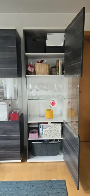 2 Stück Wohnzimmer Vitrine Bild 2