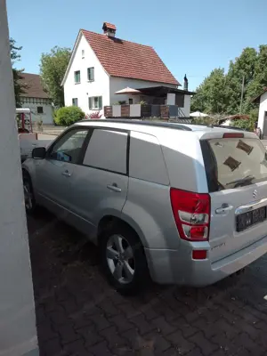 Suzuki Grand Vitara  Bild 2