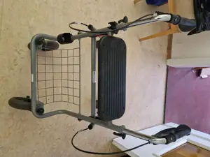 Rollator neuwertig 