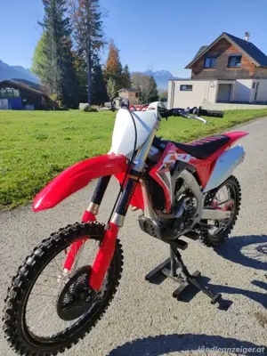 Honda CRF 250 Bild 2