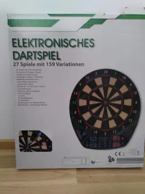 Elektronisches Dartspiel mit Zubehör Bild 2
