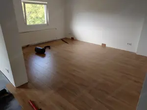 Du suchst eine zentrale 2- Zimmer Wohnung in Höchst?  Bild 4