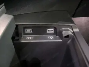 Peugeot 5008 Bild 19