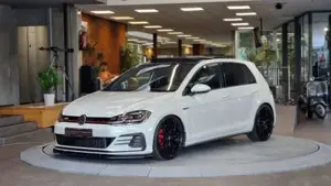 Volkswagen Golf Bild 2