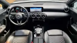 Mercedes-Benz A 180 Bild 16
