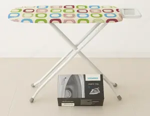 Bügelbrett zu verkaufen & Bügeleisen als Geschenk