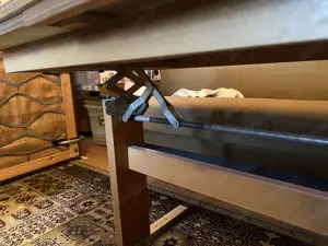 Sehr origineller ausziehbarer Couchtisch höhenverstellbar mit Kurbel Bild 5