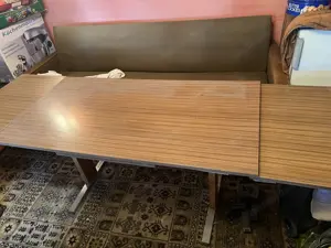 Sehr origineller ausziehbarer Couchtisch höhenverstellbar mit Kurbel Bild 6