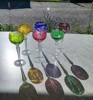 Wunderschöne schwere Bleikristall Weingläser zu verkaufen 