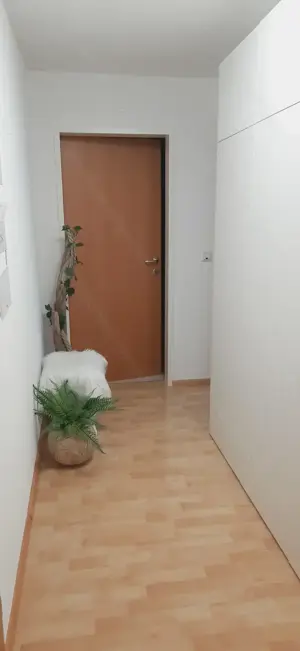 Helle und freundliche 3-Zimmer Wohnung inkl. Tiefgarage (mit Lift) Bild 9