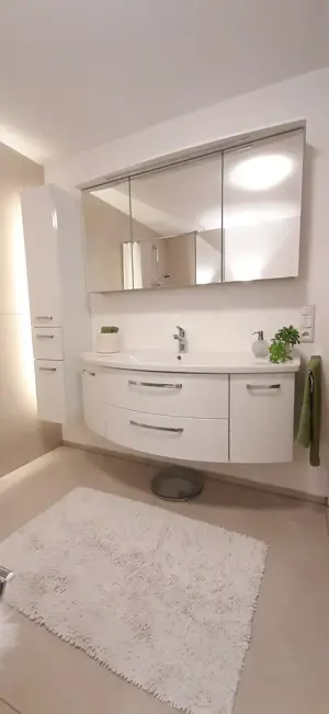 Helle und freundliche 3-Zimmer Wohnung inkl. Tiefgarage (mit Lift) Bild 7