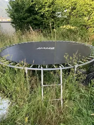 Trampolin.