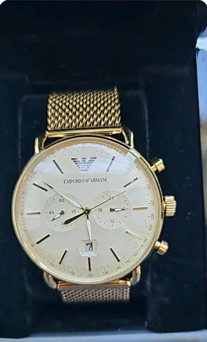 Armanie Uhr 