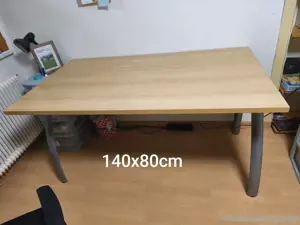 Tisch   Schreibtisch 