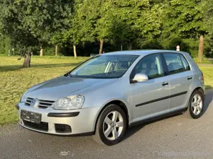 Vw Golf TÜV neu wenig Km Bild 2