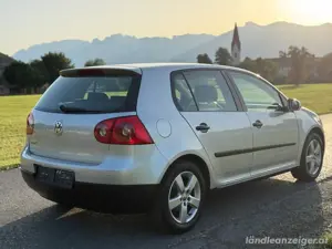 Vw Golf TÜV neu wenig Km Bild 3