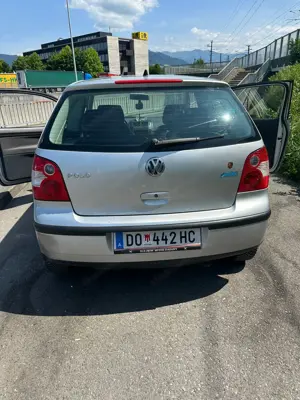 VW Polo 55 Ps 180.000 km tüv bis 07 + 4 Monate Überzug.  Bild 8