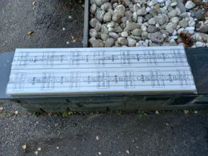 Kabelkanal weis 20 Stück zu je einem Meter selbstklebend