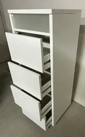 Schubladenschrank Kommode weiß - neuwertig! Bild 3