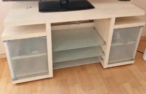 TV Kommode anzugeben