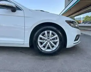 VW Passat Bild 10