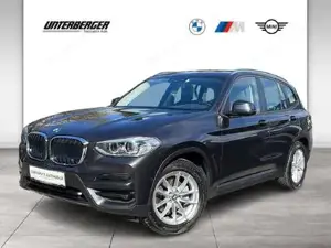 BMW X3 xDrive20d Advantage // Panorama-Glasdach // LED-Scheinwerfer // Sitzheizung
