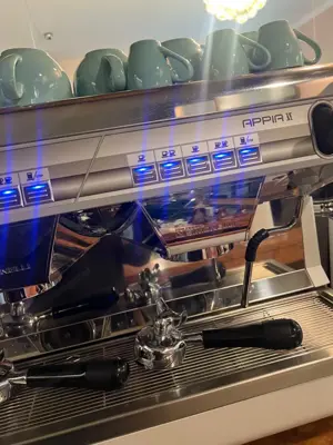 Siebträgermaschine Nuova Simonelli Appia 2   Bild 2