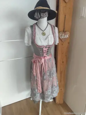 Krüger Dirndl mit Bluse... Größe 36