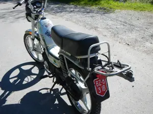 Suche Moped für Alpe..