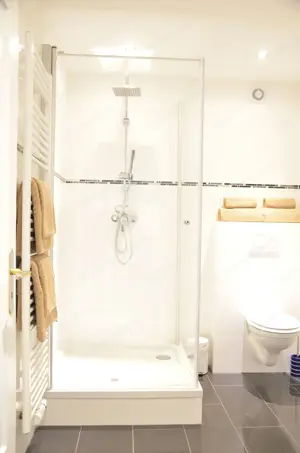 Wohnung mit 1 Zimmern Bild 5