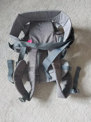 baby trage my baby lau wie neu 20,00  