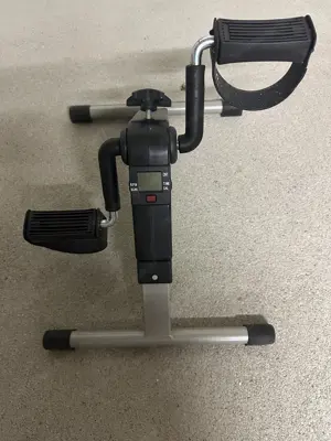 Rehabilitations Heimtrainer Minibike Fuß- und Armtrainer