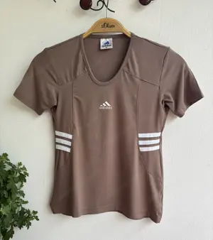 Damen kurzarm Shirt von adidas