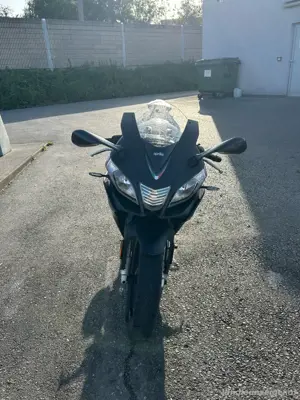 Aprilia RS4 50ccm Bild 3