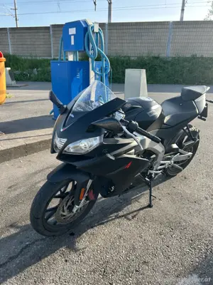 Aprilia RS4 50ccm Bild 2