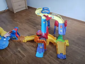 Vtech Tut Tut Baby Flitzer Stuntpark mit 2 Auto Bild 2