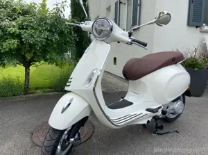 Vespa Primavera 50 weiß