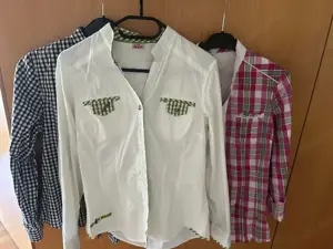 Diverse Trachtenbekleidung Bild 3
