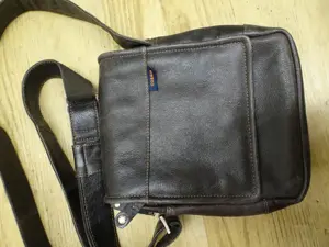 Cobain Herrenumhängetasche Leder - neu