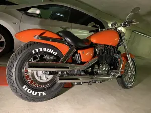  Honda VT 1100 C Shadow (SC32)   Kraftvoller Cruiser mit Stil  Bild 4
