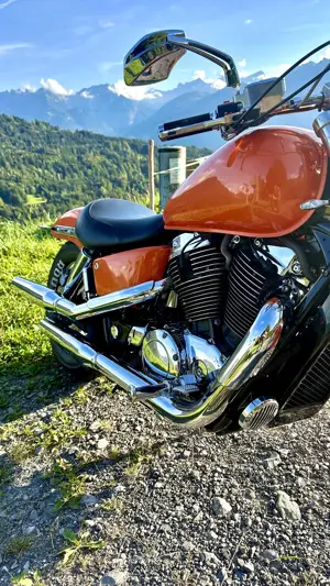  Honda VT 1100 C Shadow (SC32)   Kraftvoller Cruiser mit Stil  Bild 6