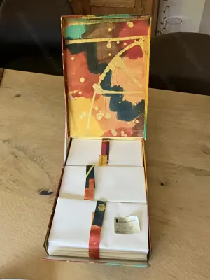 Briefschreibbox aus Papier handgeschöpft mit Kuverts, Karten und Umschlägen