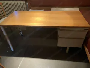 Toller Vintage Schreibtisch von Svoboda