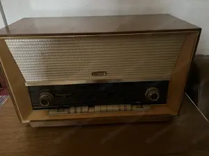 Vintage Kapsch Radio