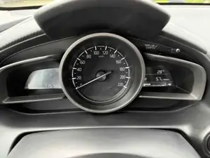Mazda 2 2018 Bild 8