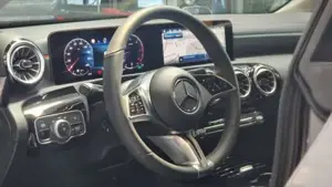 Mercedes-Benz A 180 Bild 16