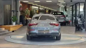 Mercedes-Benz A 180 Bild 9