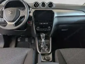 Suzuki Vitara Bild 9