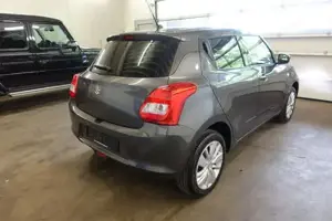 Suzuki Swift 2017 Bild 15