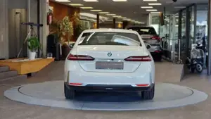 BMW 520 Bild 7